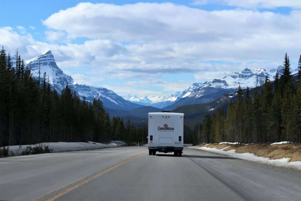 Travelhome_lucie-comoy-Sb-X684CUNE-unsplash